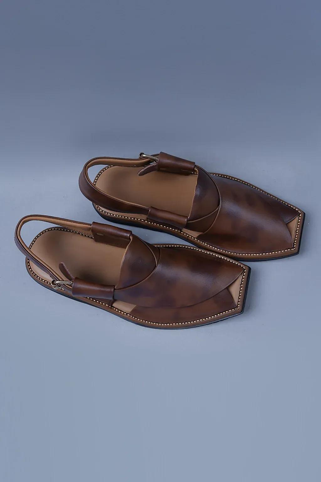 Two Tone Brown Leather Kaptaan Chappal with Textured Finish and Square Toe