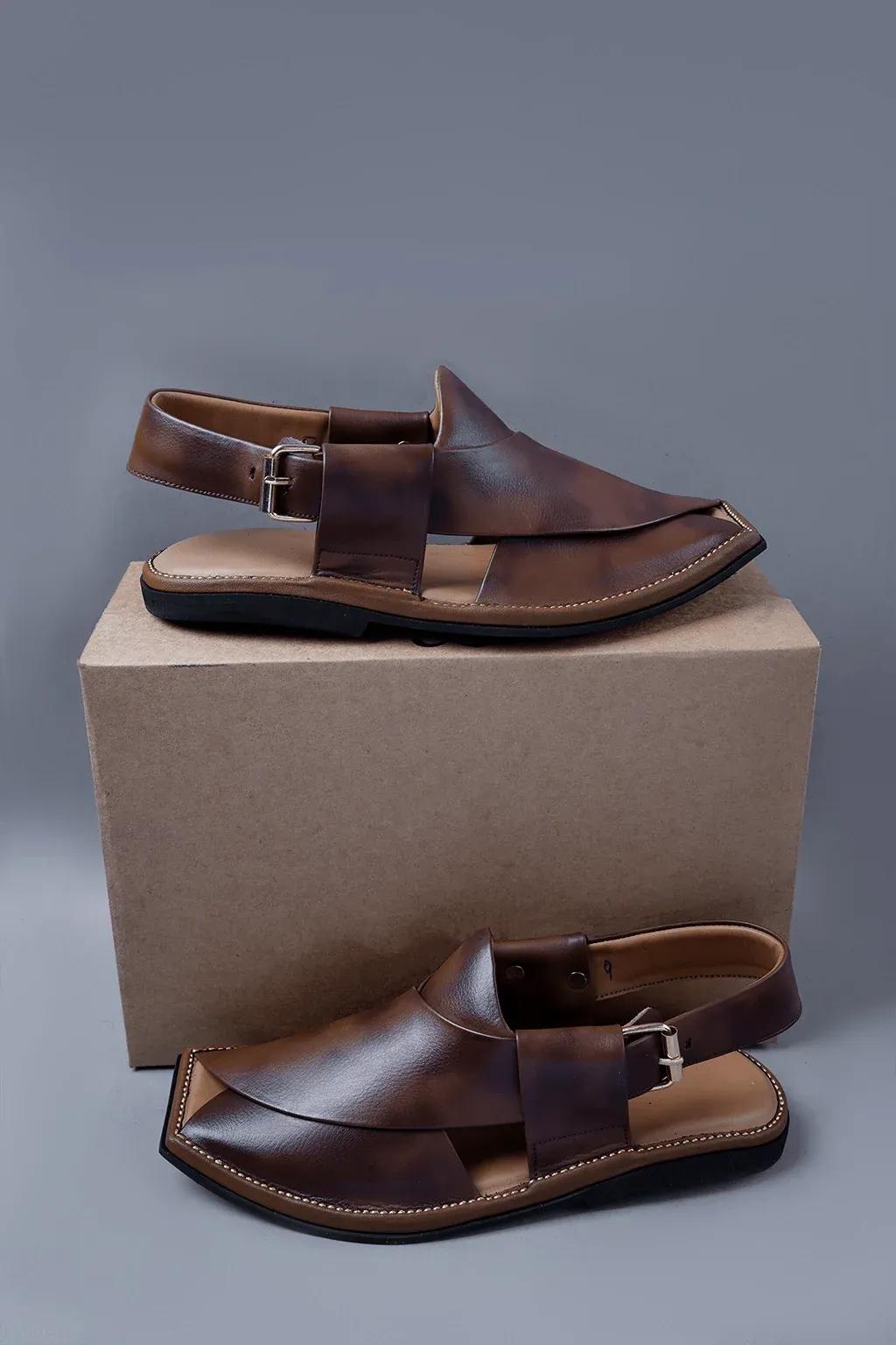 Two Tone Brown Leather Kaptaan Chappal with Textured Finish and Square Toe