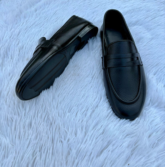 Hand made shoes flexible and wrinkle free shoes  sole: rubber sole we can upload original pics because customer can buy easily , with 15 days...